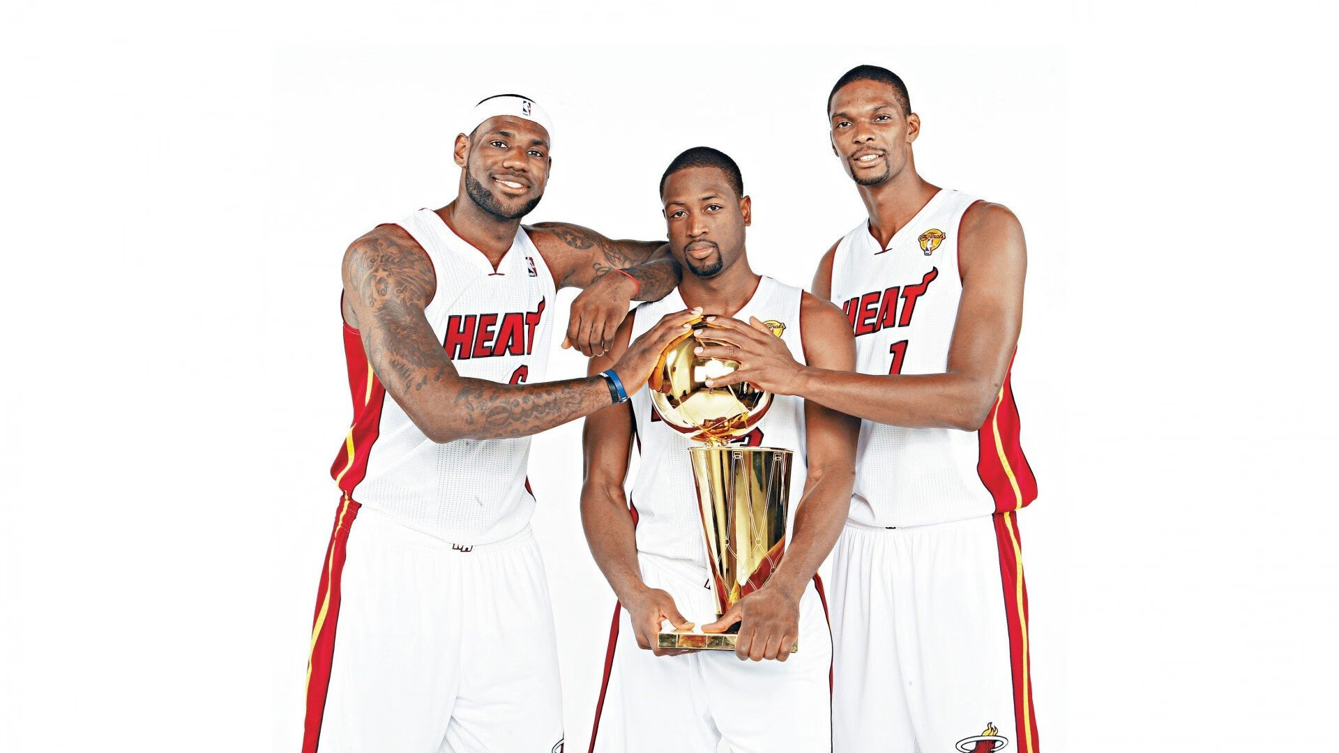 九游游戏中心-NBA季前赛开启 新人球员表现令人期待，新赛季nba季前赛什么时候开始时间