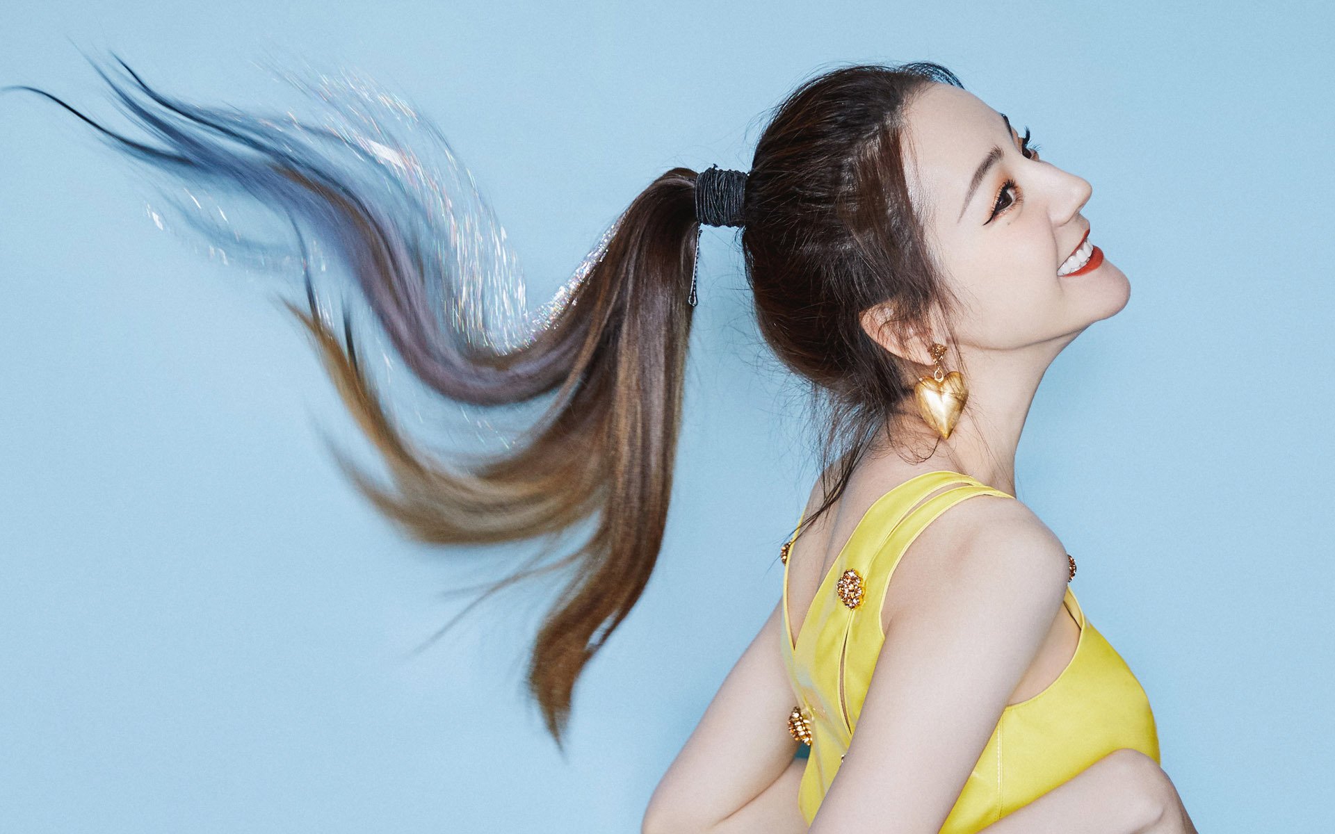 九游sports-天府新区轻艇马拉松赛艇如飞，天府新区半程马拉松