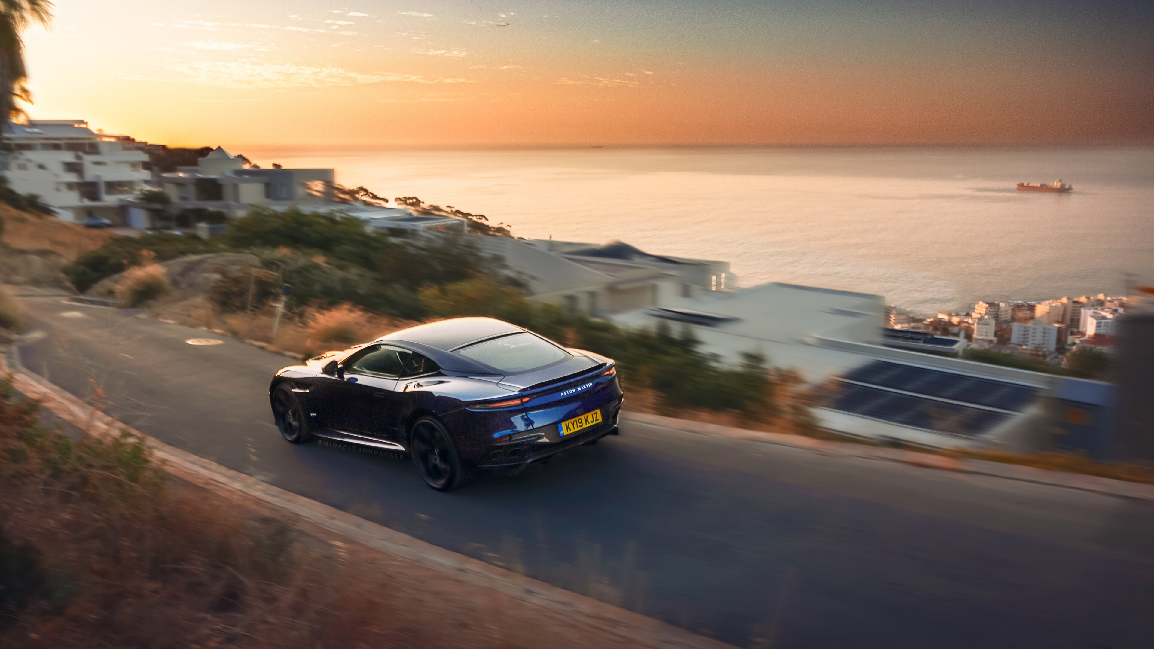 “费尔南多·比亚尔巴的创新踢球为美洲狮队注入新活力”