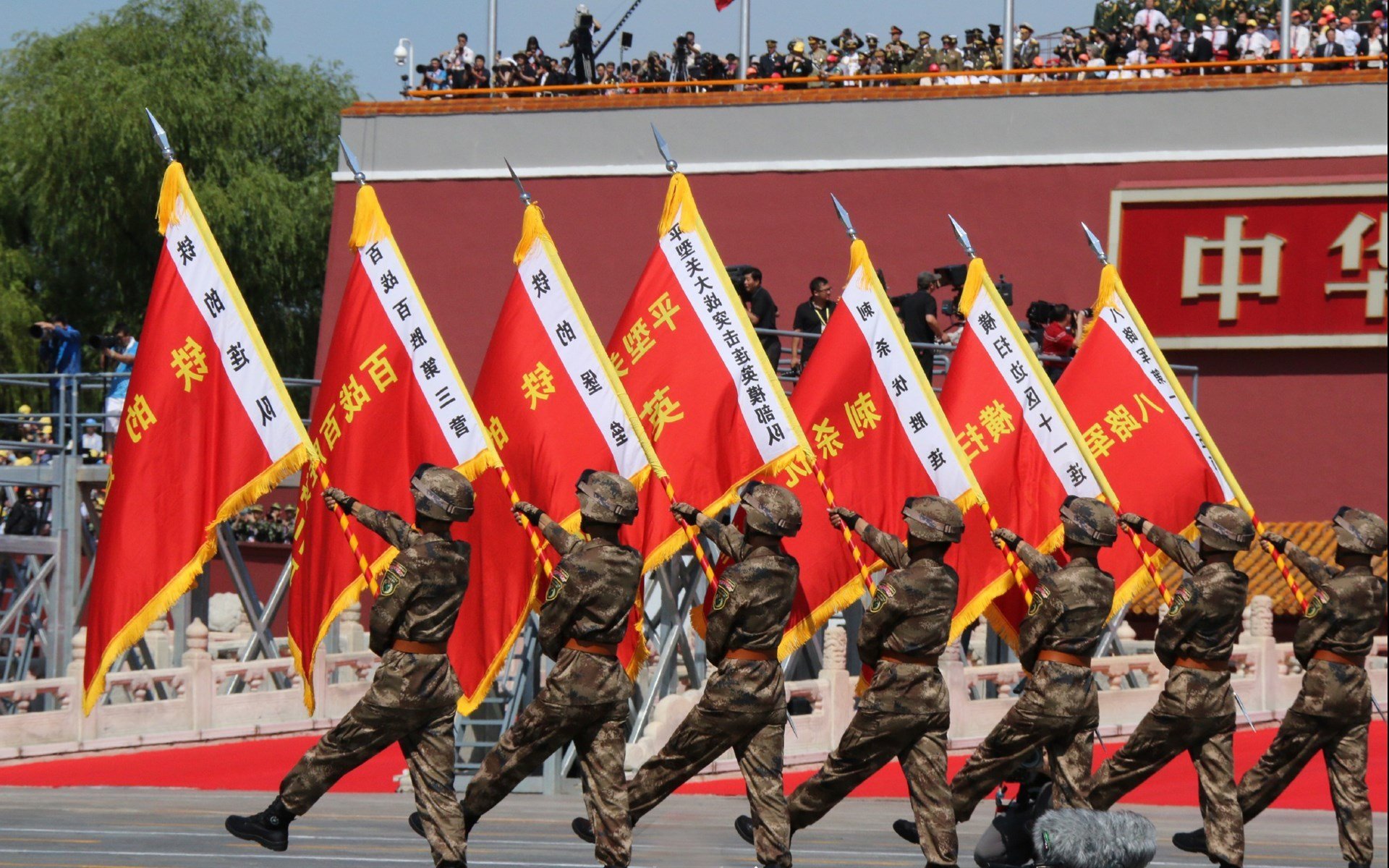 西甲攻防精彩纷呈：节奏快，震撼全场！，西甲最新规则